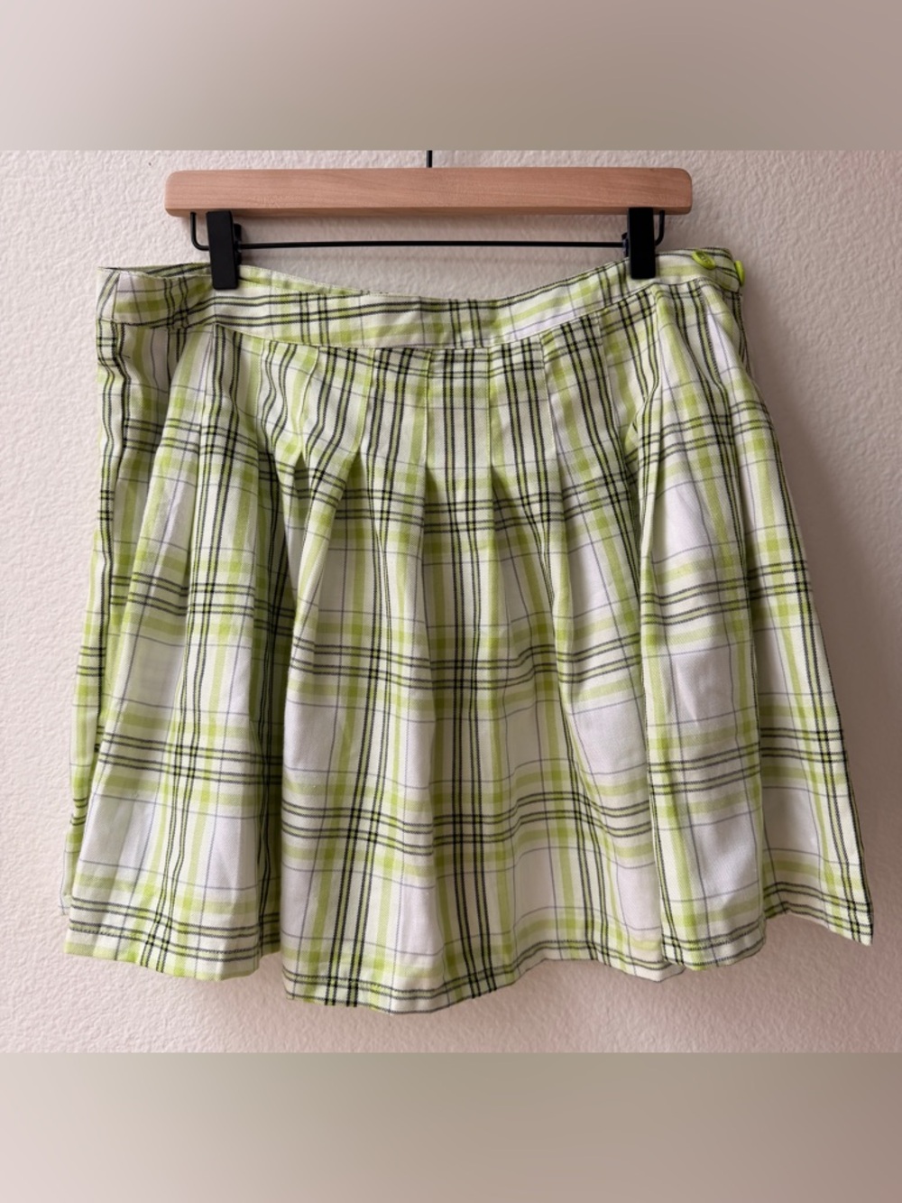 Forever 21+ Green Plaid Skirt Plus 0X Preppy Y2K Pleated Mini Preppy Tennis
